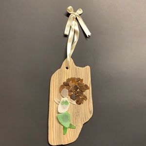 Sea glass mermaid on driftwood